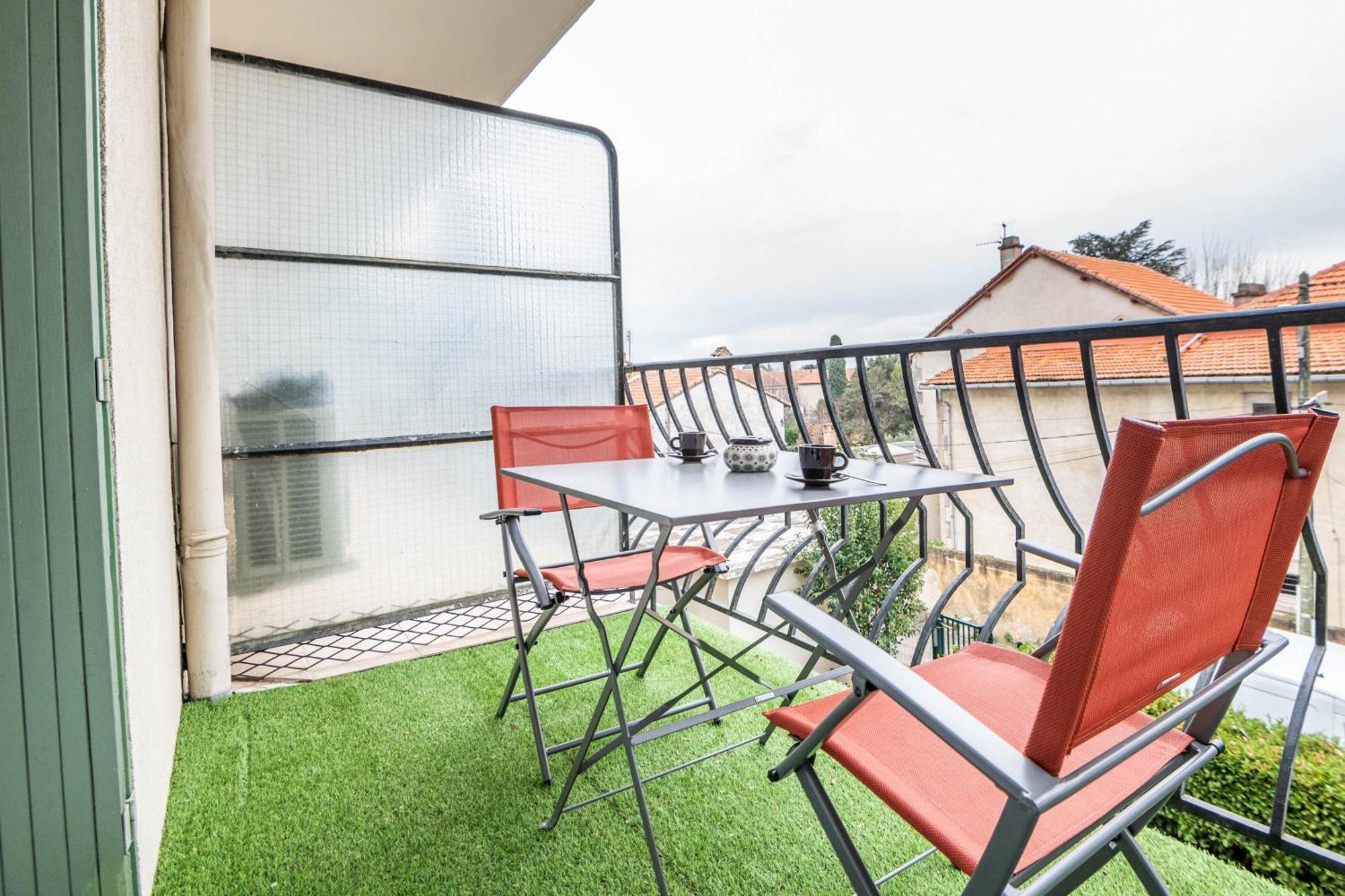 Au Calme De L'Iris - Clim - Garage - Wifi - Tramway Apartment Avignon Exterior foto